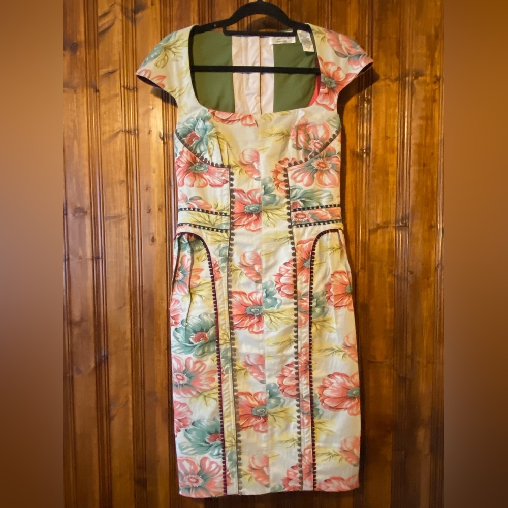 Bryan Laro Beauty Mark Wide-décolletage structured cocktail dress